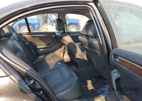 2003 BMW 325Xi z USA, uszkodzony, nr VIN WBAEU33413PM58486